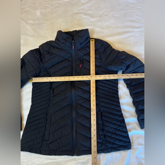 Nautica Women's Black Hooded Puffer jacket Size XL - Picture 8 of 10